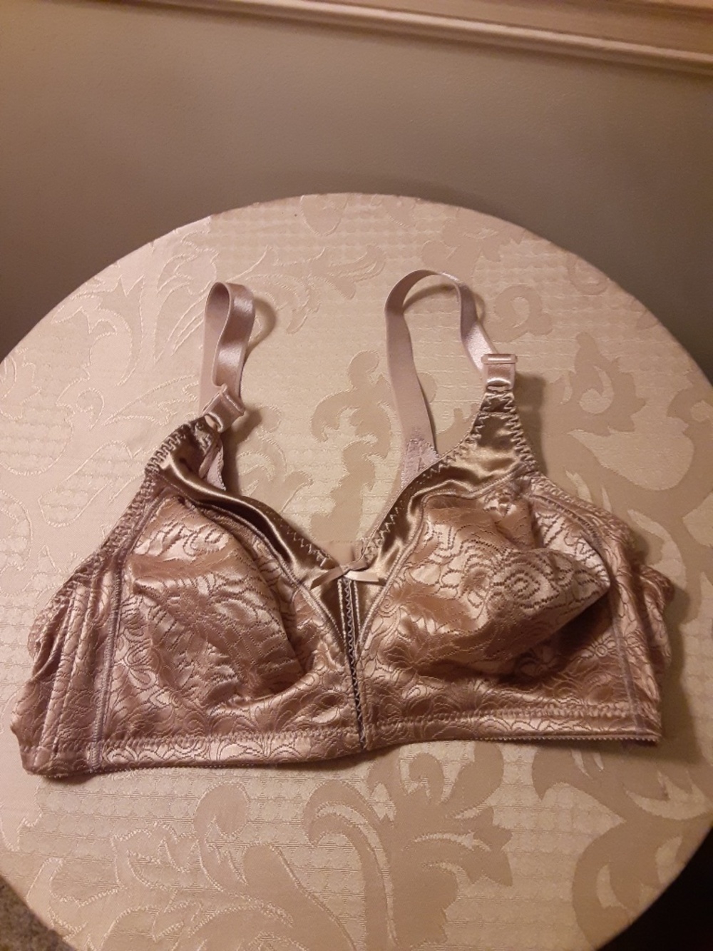 Bali 38C Wireless Full-Coverage Bra